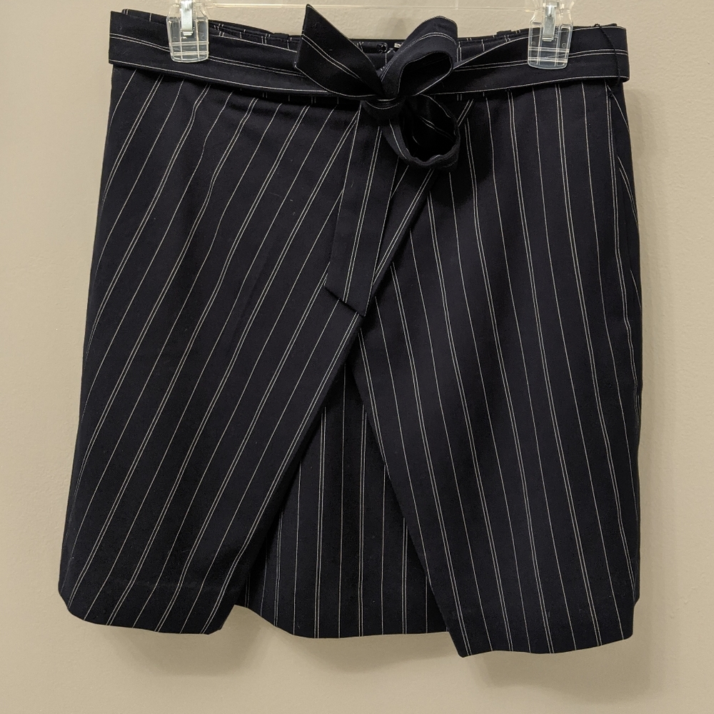 Banana Republic Tie-Front Skirt